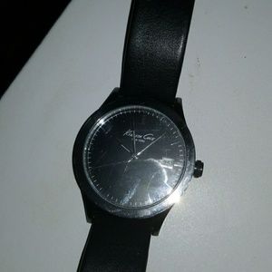 Kenneth Cole Reaction leather watch